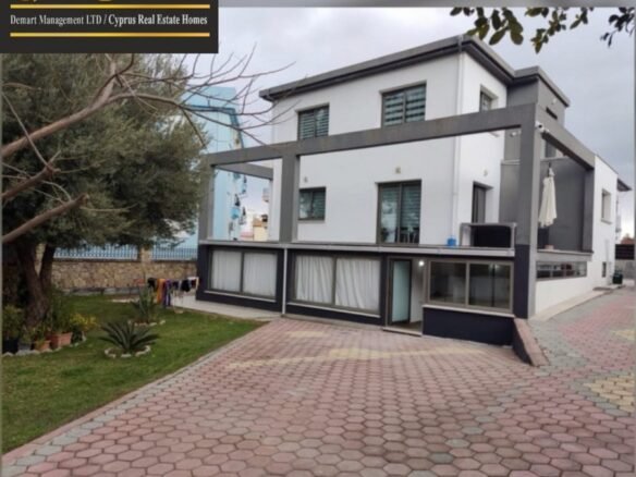 Nice 2 Bedroom Garden Apartment For Rent Location Near Wednesday Market Girne North Cyprus KKTC TRNC