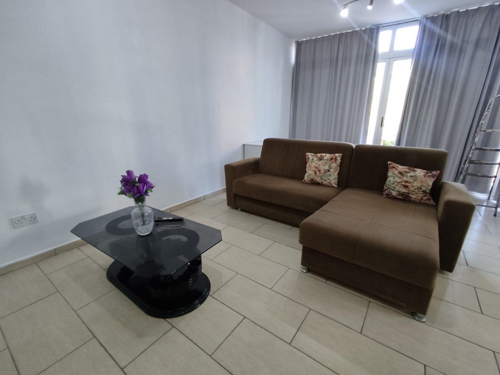 3 Bedroom Apartment For Rent Location Behind Gloria Jeans And Pascucci Cafe Girne