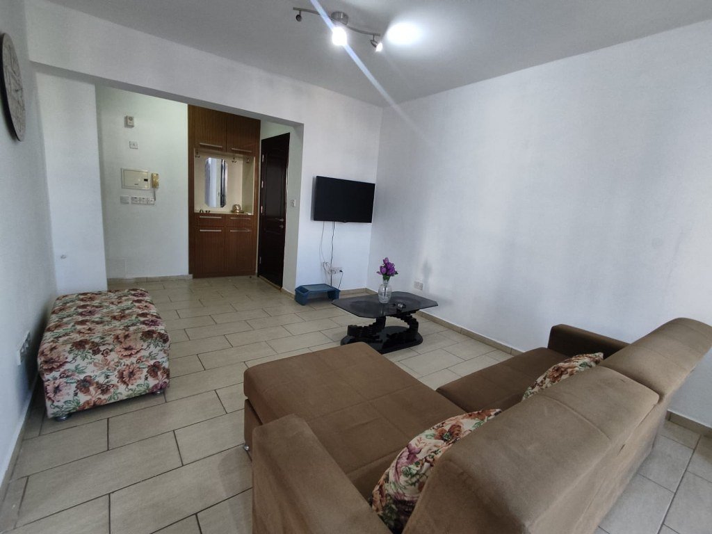 3 Bedroom Apartment For Rent Location Behind Gloria Jeans And Pascucci Cafe Girne