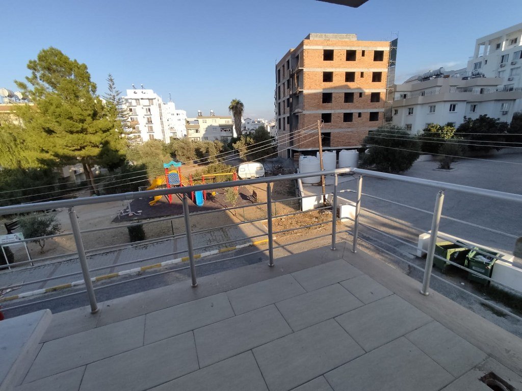 3 Bedroom Apartment For Rent Location Behind Gloria Jeans And Pascucci Cafe Girne