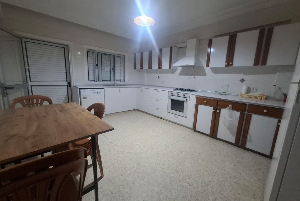 Nice 3 Bedroom Apartment For Rent Location Behind New Nusmar Market Girne