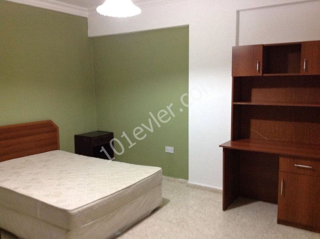 Nice 3 Bedroom Apartment For Rent Location Behind New Nusmar Market Girne