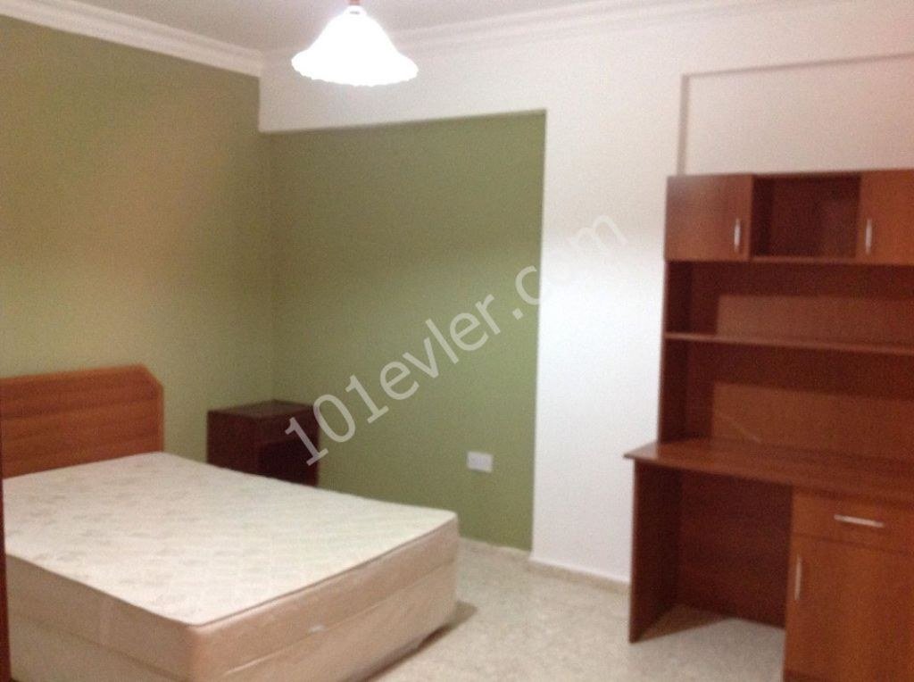 Nice 3 Bedroom Apartment For Rent Location Behind New Nusmar Market Girne