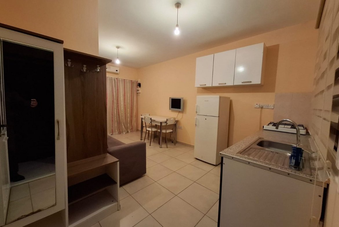 1 Bedroom Apartment For Rent Location Near to Starlux Cinema Karaoglanoglu Girne