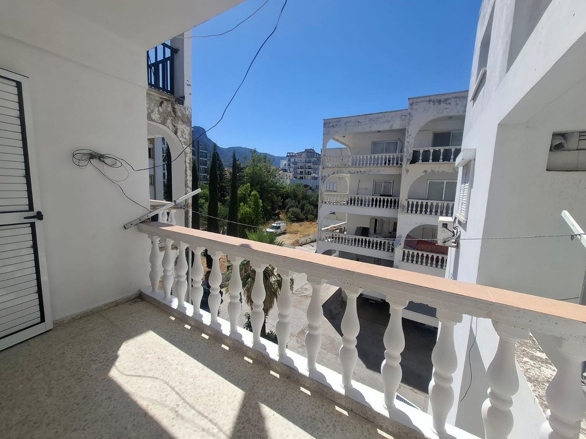 Nice 3 Bedroom Apartment For Rent Location Behind New Nusmar Market Girne