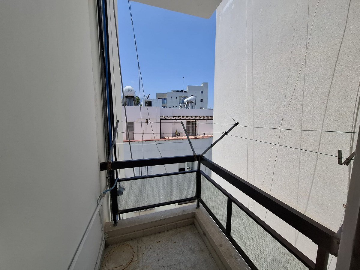 25 Nice Refurbished 3 Bedroom +3 Living room Apartment For Sale Location Opposite Barborus Market Near Sakar Bank Center Girne