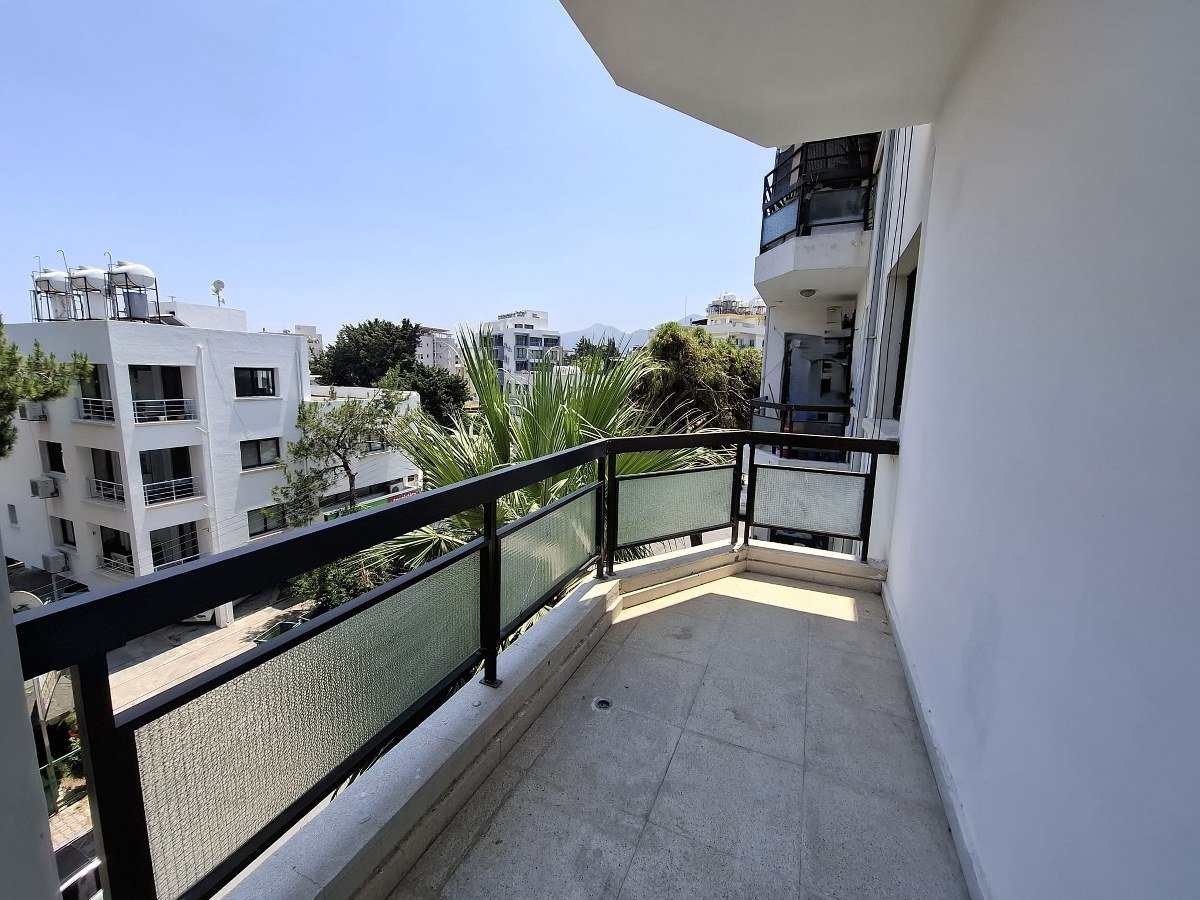26 Nice Refurbished 3 Bedroom +3 Living room Apartment For Sale Location Opposite Barborus Market Near Sakar Bank Center Girne