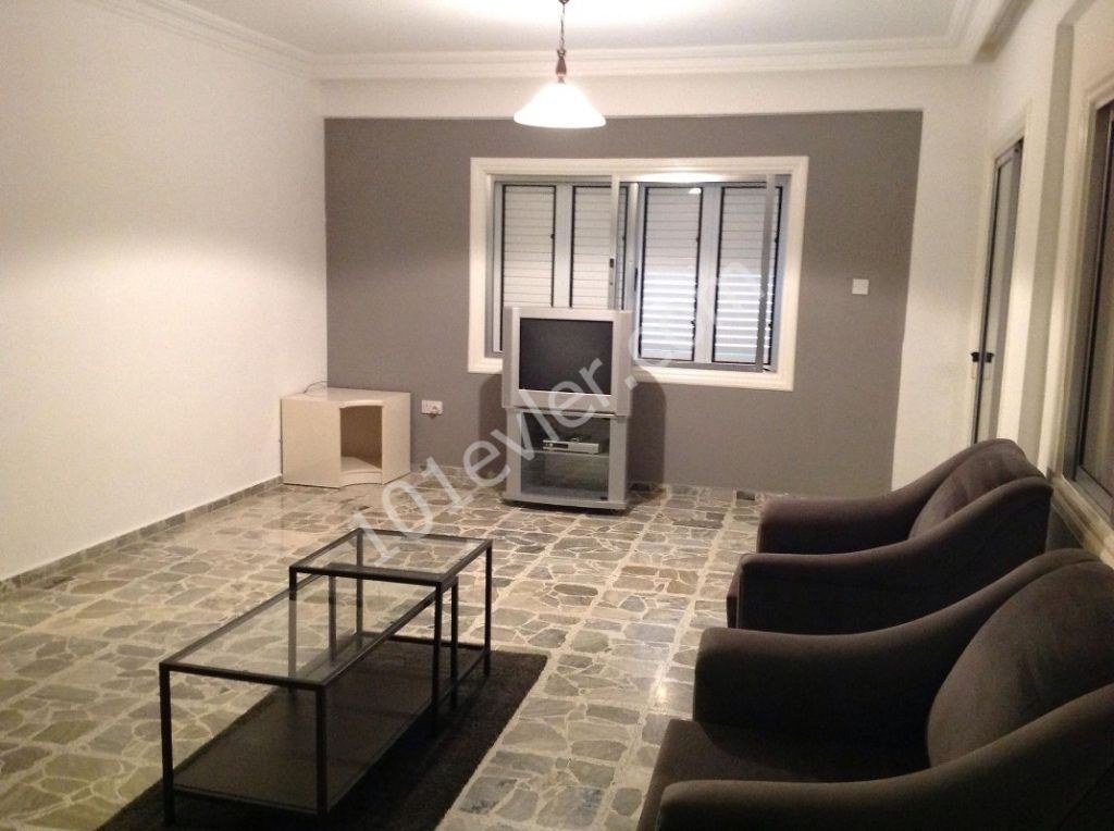 Nice 3 Bedroom Apartment For Rent Location Behind New Nusmar Market Girne