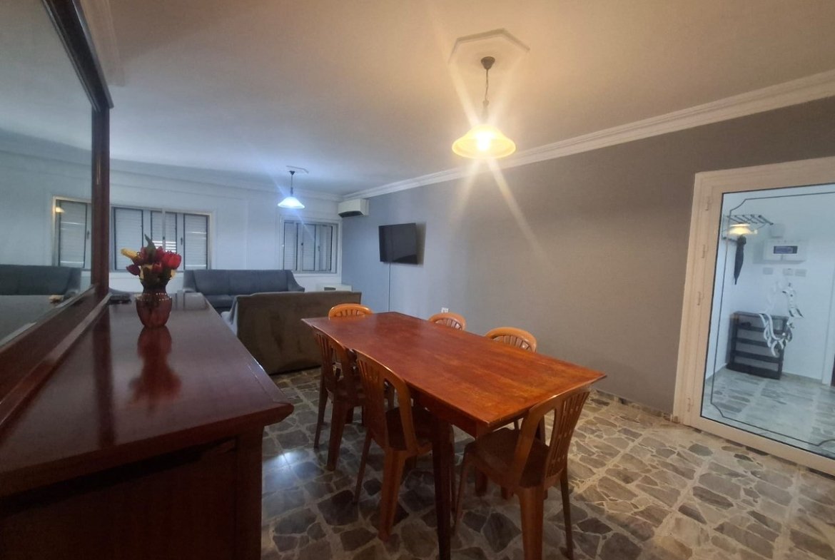 Nice 3 Bedroom Apartment For Rent Location Behind New Nusmar Market Girne