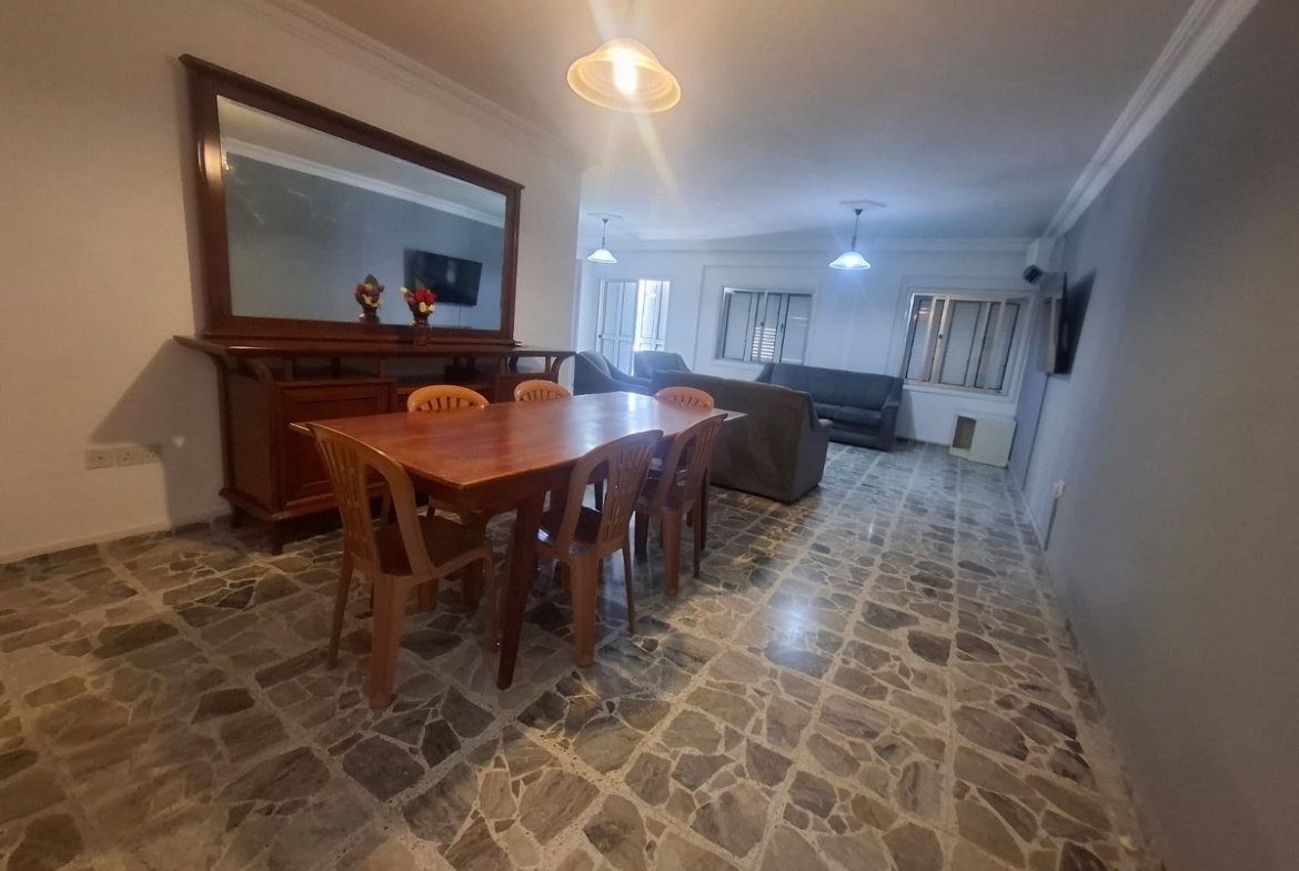 Nice 3 Bedroom Apartment For Rent Location Behind New Nusmar Market Girne