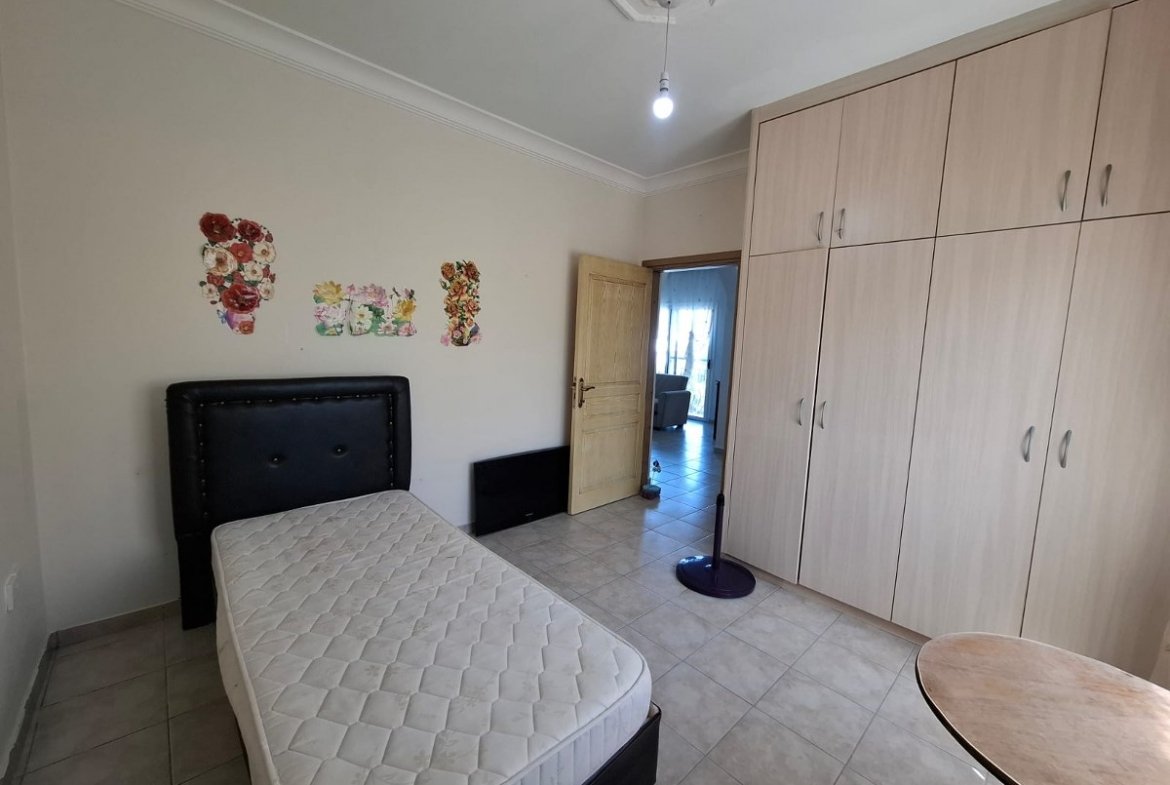 2 Bedroom Apartment For Rent Location Lapta Girne