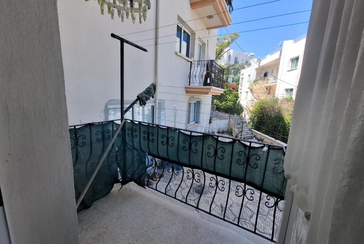 2 Bedroom Apartment For Rent Location Lapta Girne