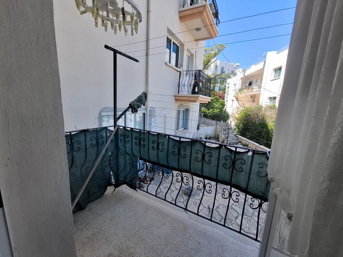 2 Bedroom Apartment For Rent Location Lapta Girne