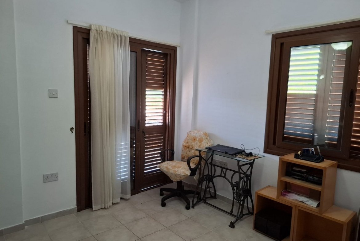 3 Bedroom Villa For Rent With A Stunning Collection Of Antique And Authentic Cypriot Furniture needs to be seen to be appreciated. Location: Alsancak, Girne. (Don’t pass this one by- reduced price!)