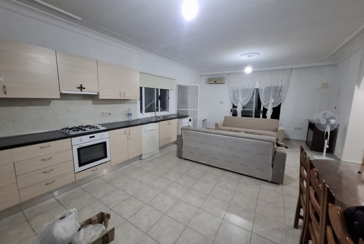 2 Bedroom Apartment For Rent Location Lapta Girne
