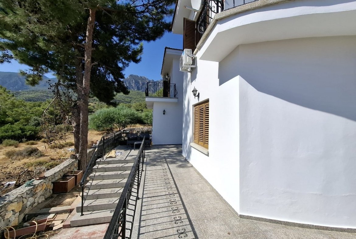 3 Bedroom Villa For Rent With A Stunning Collection Of Antique And Authentic Cypriot Furniture needs to be seen to be appreciated. Location: Alsancak, Girne. (Don’t pass this one by- reduced price!)