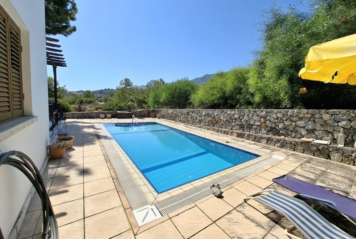 3 Bedroom Villa For Rent With A Stunning Collection Of Antique And Authentic Cypriot Furniture needs to be seen to be appreciated. Location: Alsancak, Girne. (Don’t pass this one by- reduced price!)