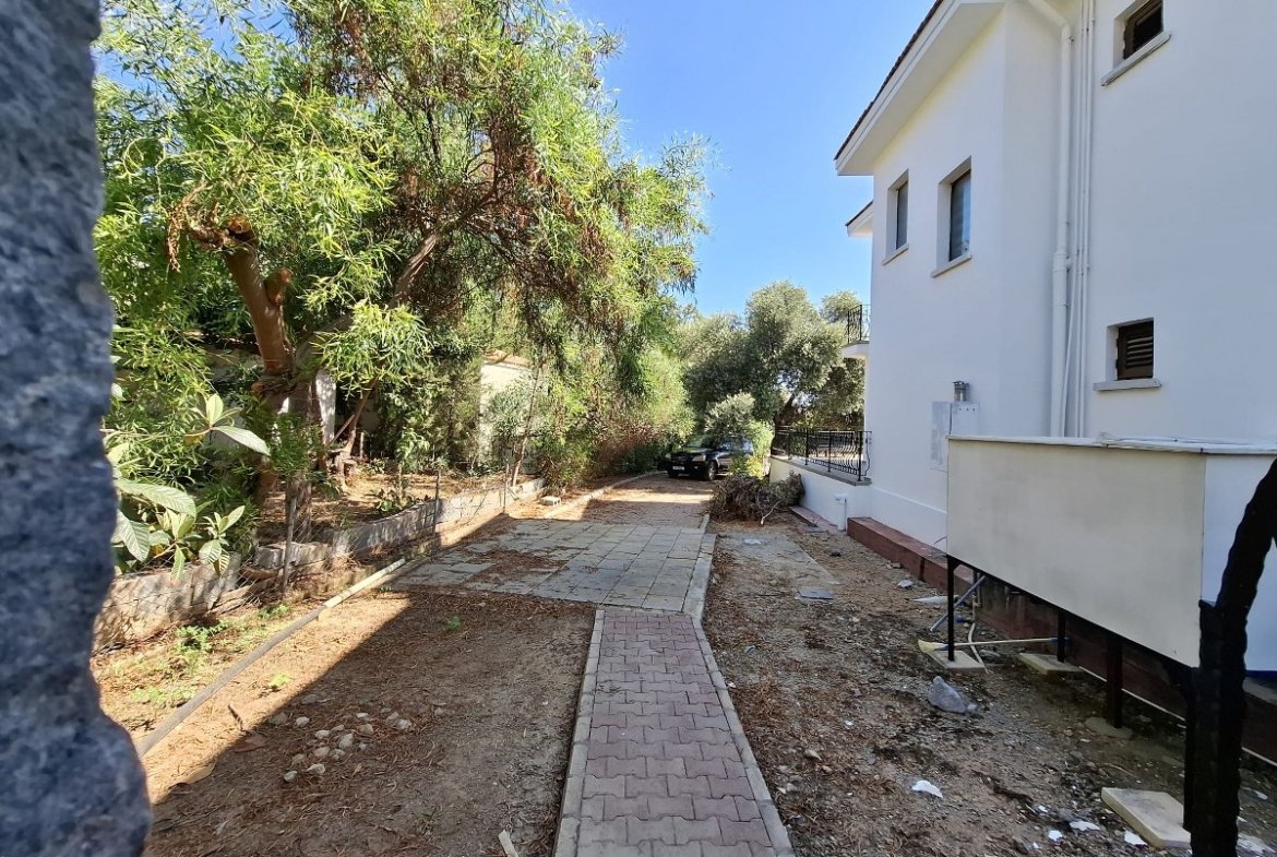 3 Bedroom Villa For Rent With A Stunning Collection Of Antique And Authentic Cypriot Furniture needs to be seen to be appreciated. Location: Alsancak, Girne. (Don’t pass this one by- reduced price!)