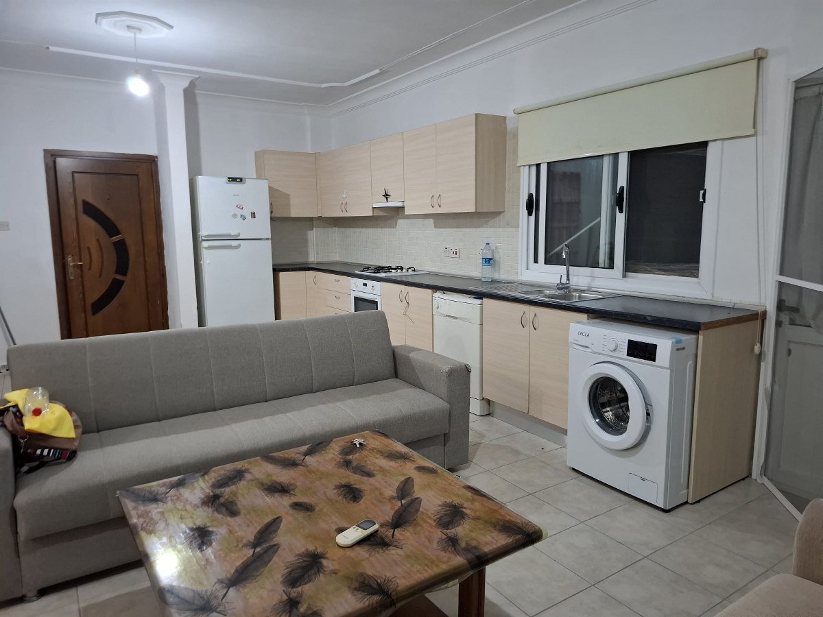 4 2 Bedroom Apartment For Rent Location Lapta Girne
