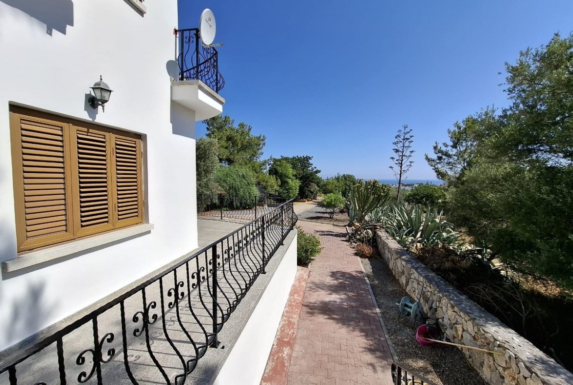 3 Bedroom Villa For Rent With A Stunning Collection Of Antique And Authentic Cypriot Furniture needs to be seen to be appreciated. Location: Alsancak, Girne. (Don’t pass this one by- reduced price!)