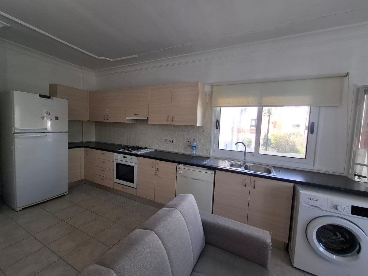 2 Bedroom Apartment For Rent Location Lapta Girne