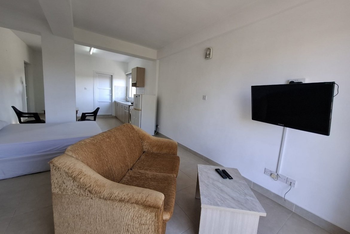 Nice 1 Bedroom Studio Apartment For Rent Location Edremit Girne North Cyprus KKTC TRNC