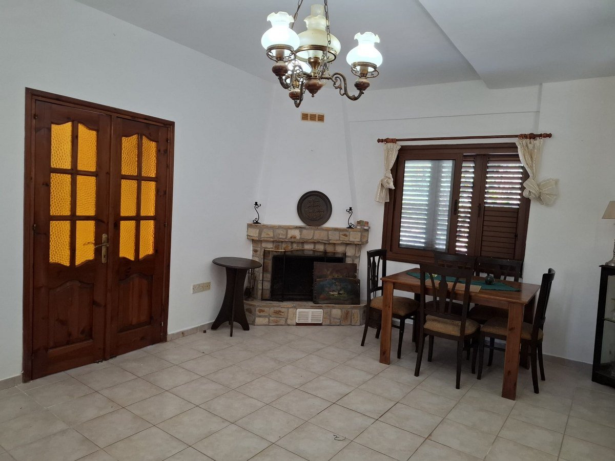 7 3 Bedroom Villa For Rent With A Stunning Collection Of Antique And Authentic Cypriot Furniture needs to be seen to be appreciated. Location: Alsancak, Girne. (Don’t pass this one by- reduced price!)
