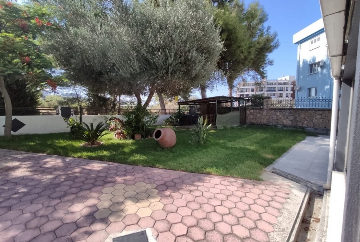 Nice 2 Bedroom Garden Apartment For Rent Location Near Wednesday Market Girne