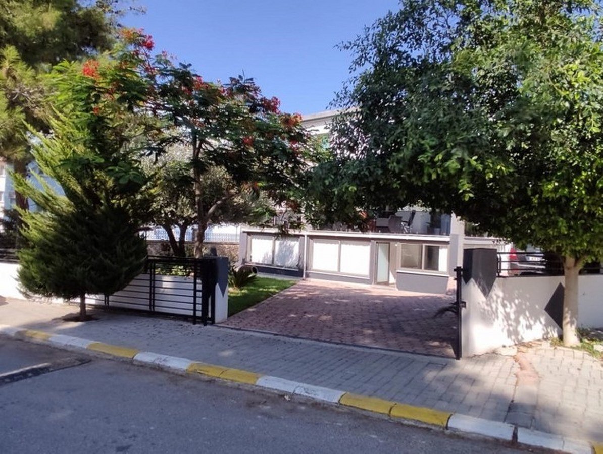 Nice 2 Bedroom Garden Apartment For Rent Location Near Wednesday Market Girne