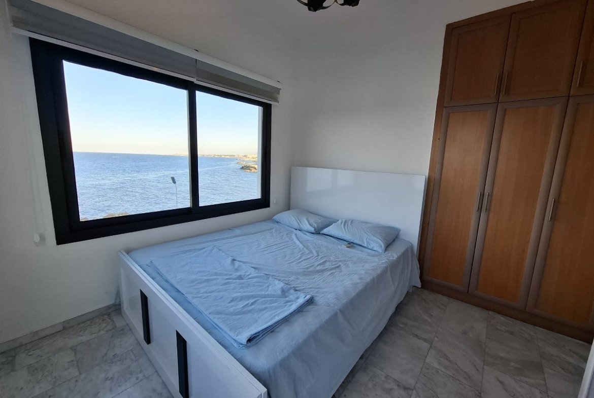 3 Bedroom Terrace Apartment For Rent Location Lapta Coastal Walkway Girne (Lapta Yuruyus Yolu Kyrenia)