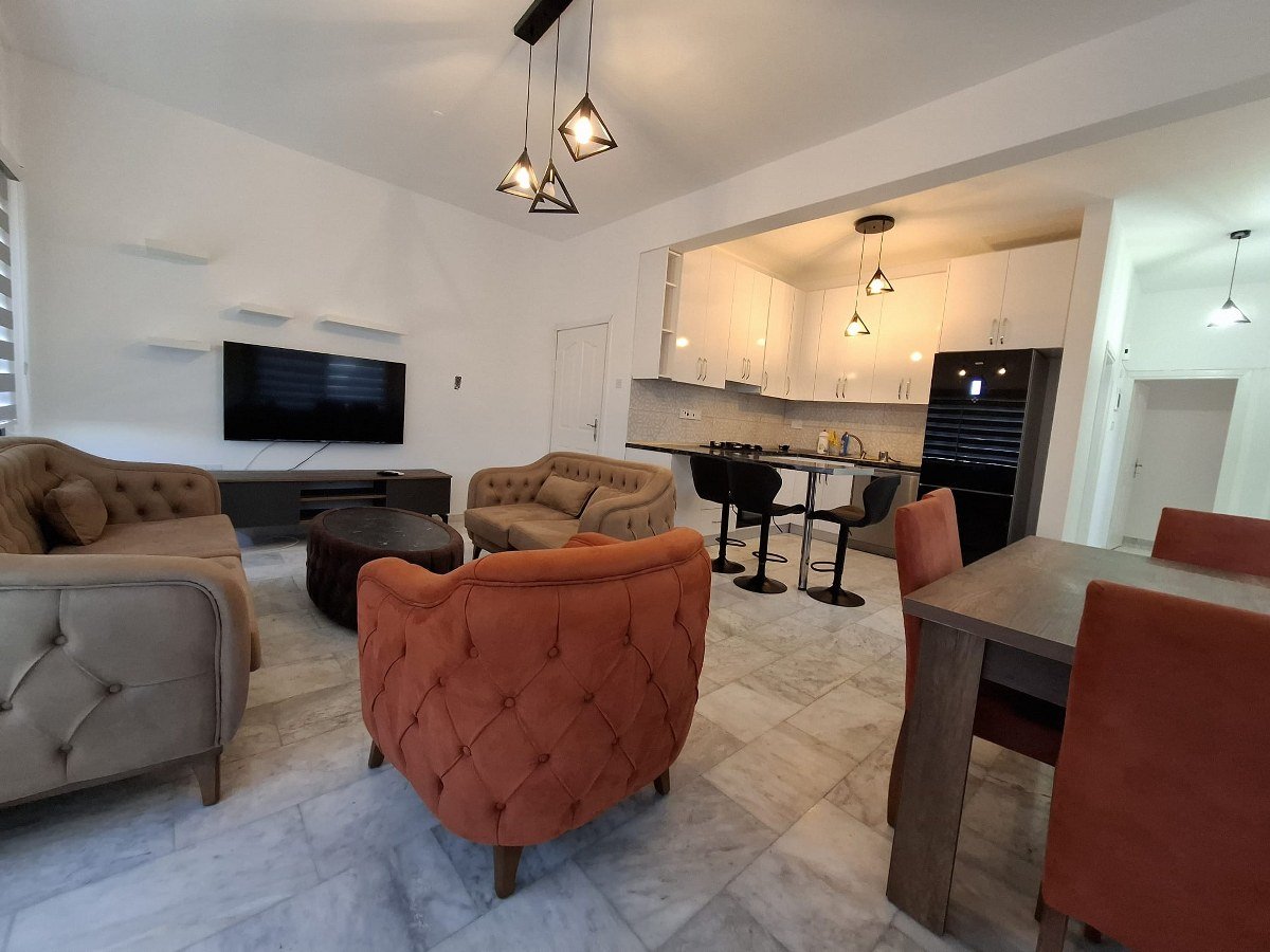 3 3 Bedroom Terrace Apartment For Rent Location Lapta Coastal Walkway Girne (Lapta Yuruyus Yolu Kyrenia)