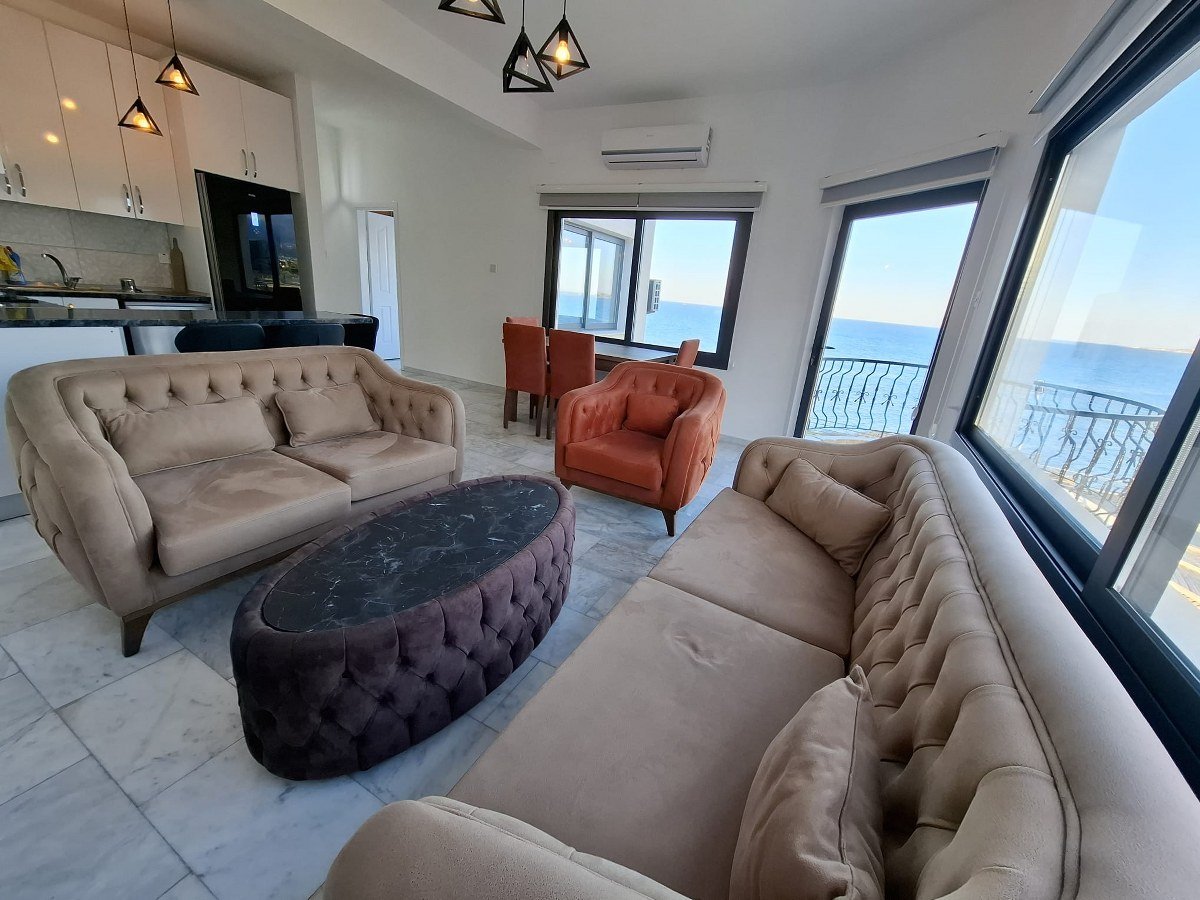 7 3 Bedroom Terrace Apartment For Rent Location Lapta Coastal Walkway Girne (Lapta Yuruyus Yolu Kyrenia)